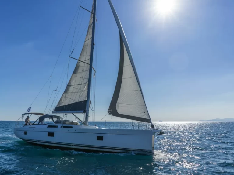 Sailboat rental with or without captain Hanse Alimos