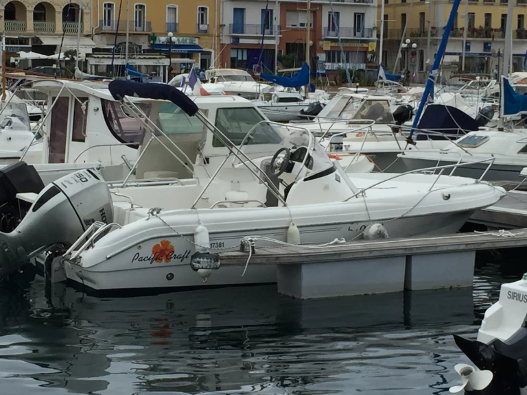 Pacific Craft Pacific Craft 550 Open charter bareboat or captained in  Portvendres