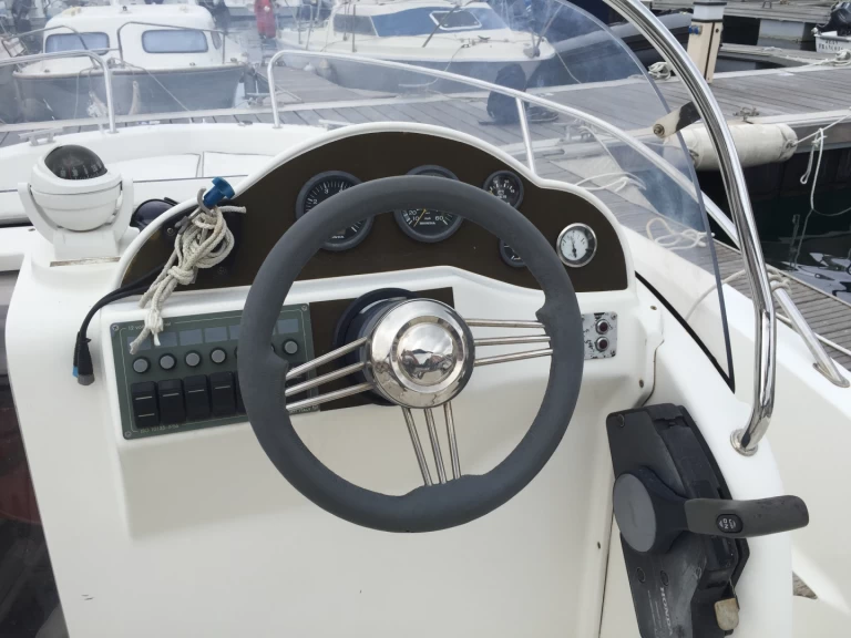 Rent a Pacific Craft Pacific Craft 550 Open Portvendres