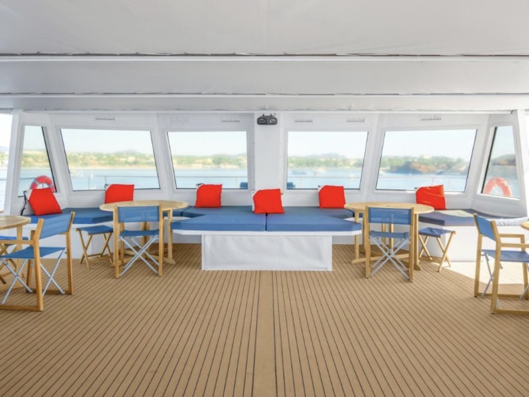 Yacht charter Old Port of Marseille cheap Maxi