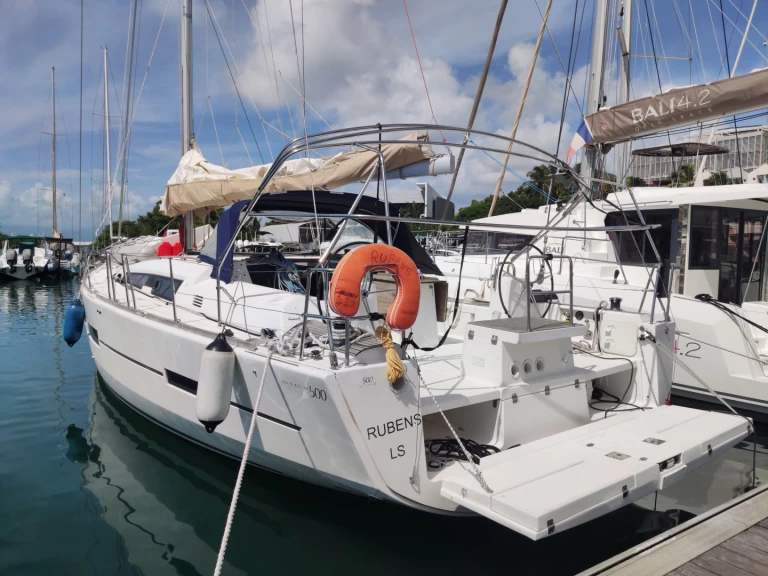 Boat rental Dufour Dufour 500 Grand Large in Anse Marcel on Samboat