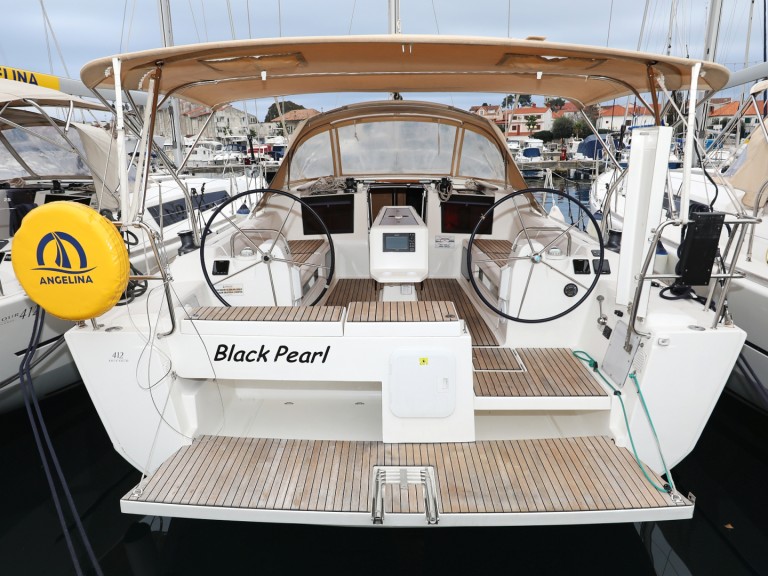 Sailboat for rent Biograd na Moru at the best price