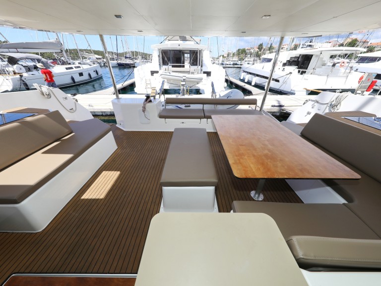 Boat rental Dufour Dufour Catamarans 48 Sail in Šibenik on Samboat