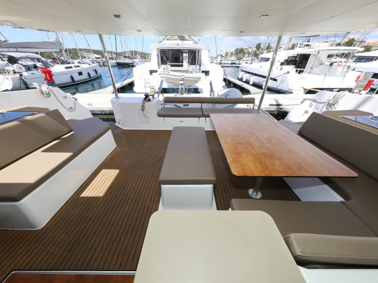 Boat rental Dufour Dufour Catamarans 48 Sail in Šibenik on Samboat