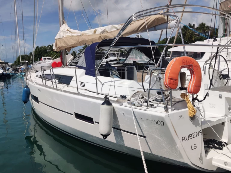 Sailboat for rent Anse Marcel at the best price