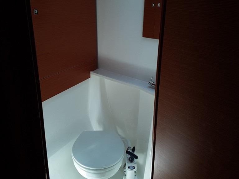 Boat rental Dufour Dufour 460 Grand Large in Sukošan on Samboat