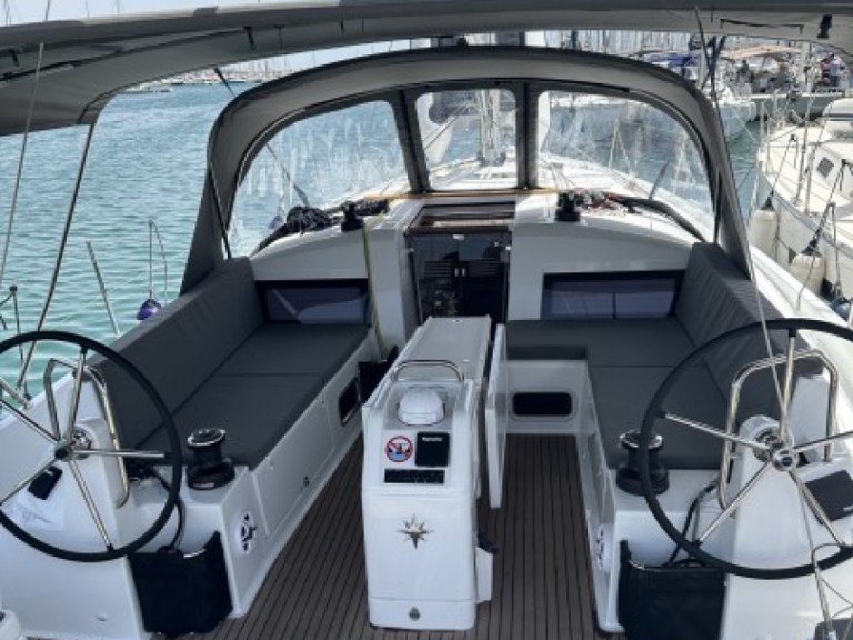 Bareboat Rental Sailboat Jeanneau with a boat licence