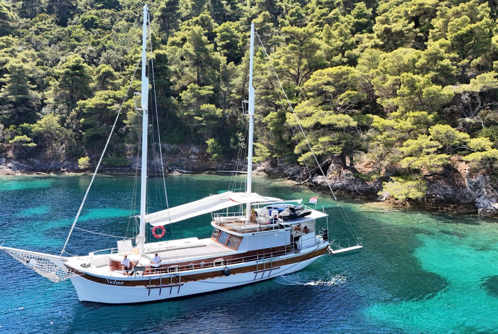 Yacht charter Split cheap 82