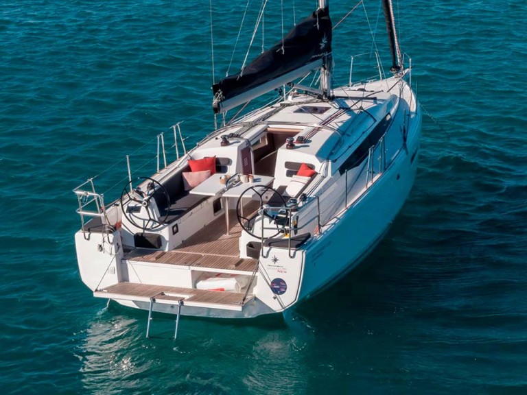 Sailboat rental with or without captain Jeanneau Palamós