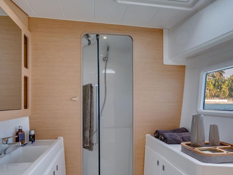 Catamaran rental with or without captain Lagoon Lefkáda