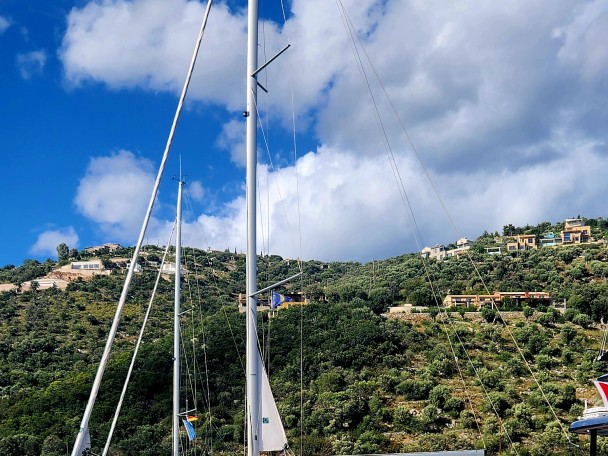 Rent a Hanse Hanse 418 Nydri