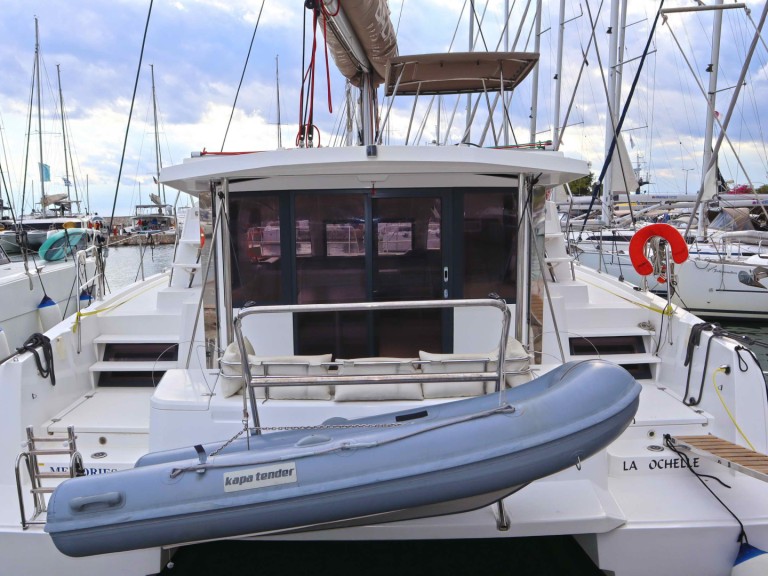 Bareboat Rental Catamaran Bali with a boat licence