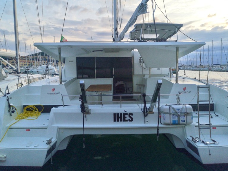 Yacht charter Portisco cheap Fountaine Pajot Lucia 40 - 4 cab.