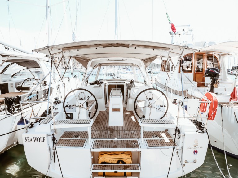 Bénéteau Oceanis 38.1 in Punta Ala on SamBoat