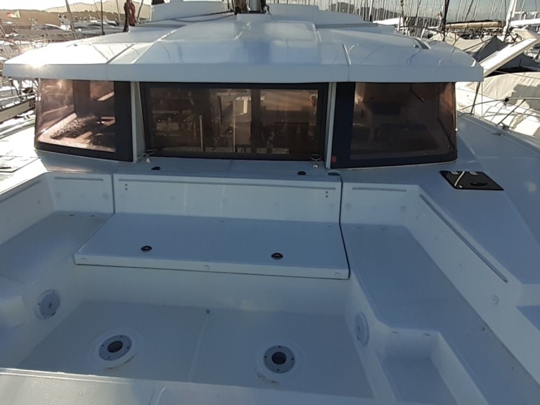 Bareboat Rental Catamaran Bali Catamarans with a boat licence