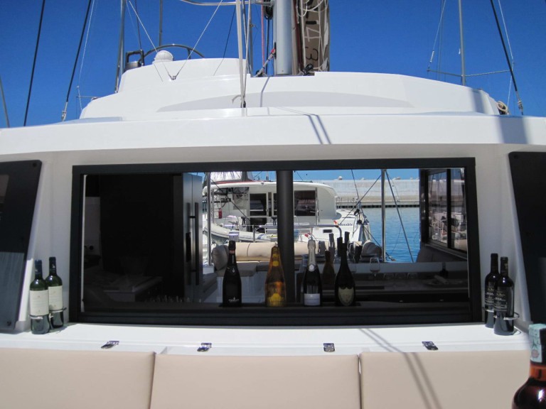 Bareboat Rental Catamaran Bali with a boat licence