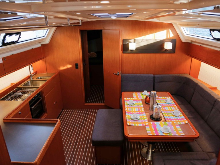 Bavaria Cruiser 46 in Portisco on SamBoat
