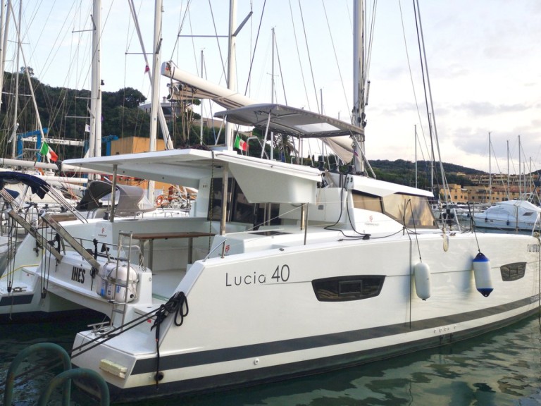 Catamaran rental with or without captain Fountaine Pajot Portisco