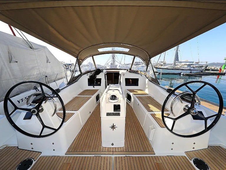 Sailboat rental with or without captain Jeanneau Zadar