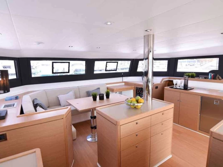 Boat rental Dufour Dufour Catamarans 48 Sail in Capo d'Orlando on Samboat