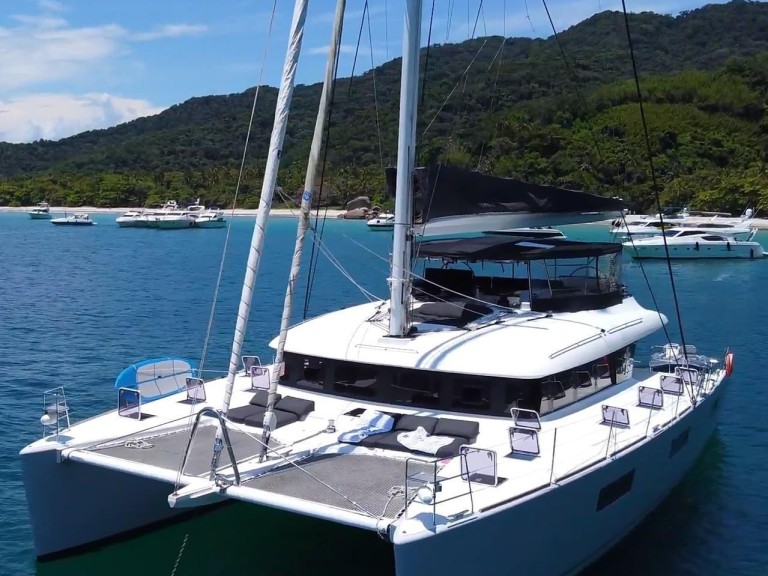 Lagoon Lagoon 620 in Verolme on SamBoat