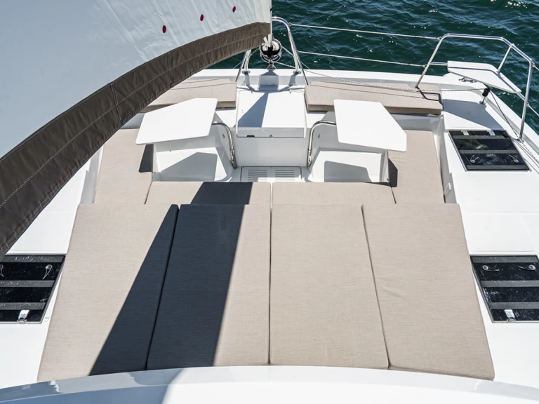 Rent a Bali Bali Catspace Voile Marsh Harbour