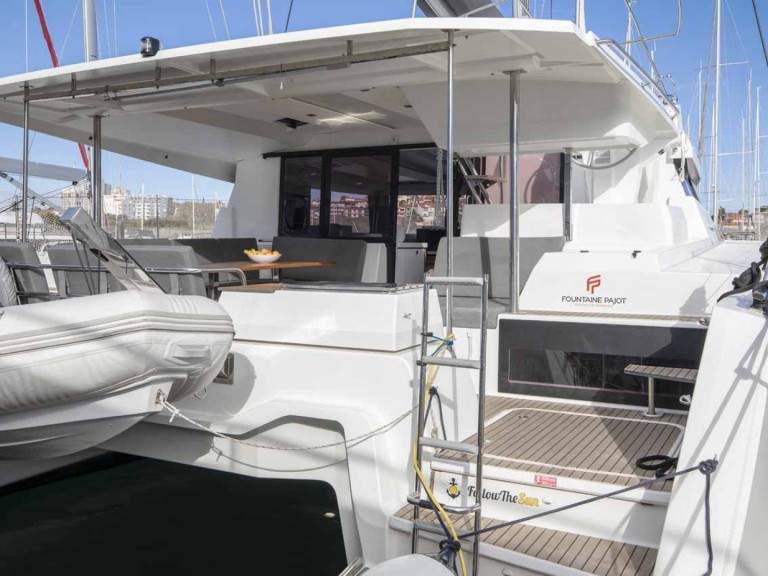 Yacht charter Pomer cheap Astrea 42
