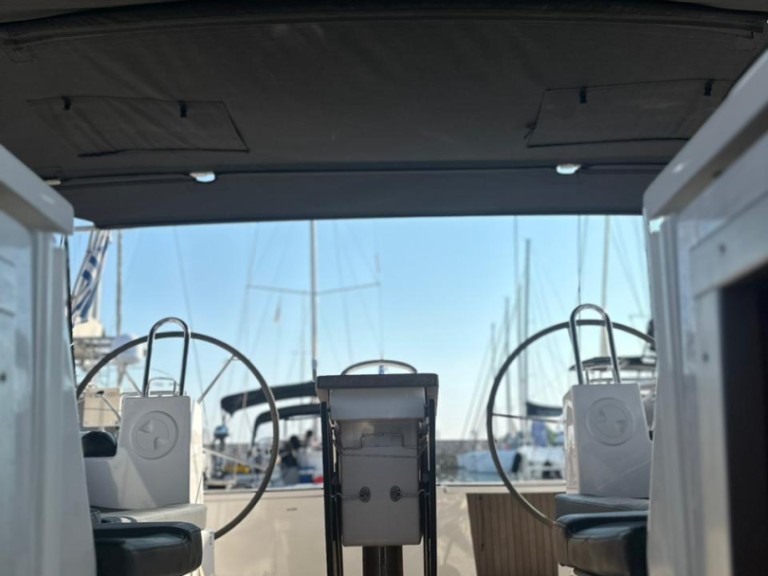 Sailboat rental in Alimos - Bavaria Bavaria C45