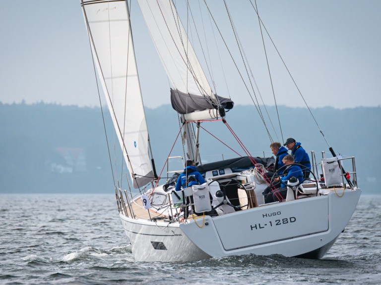 Bareboat Rental Sailboat Dehler with a boat licence