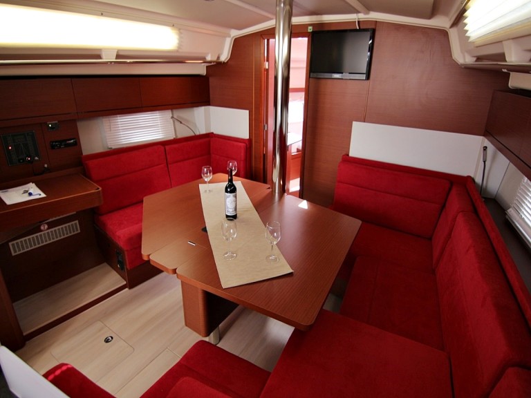 Sailboat rental in Sukošan - Hanse Hanse 418