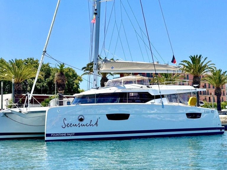 Catamaran rental in Pula - Fountaine Pajot Elba 45