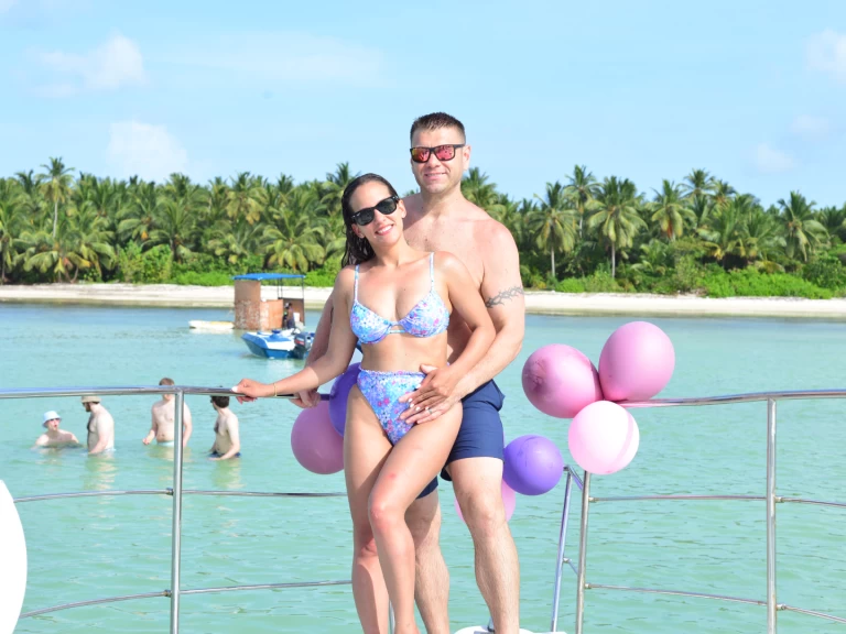 Motorboat for rent Bávaro at the best price