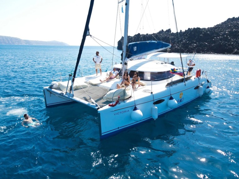 Rent a Fountaine Pajot Lavezzi 40 Nea Potidaia