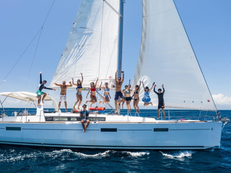 Sailboat rental in Ao Po - Bénéteau Oceanis 45
