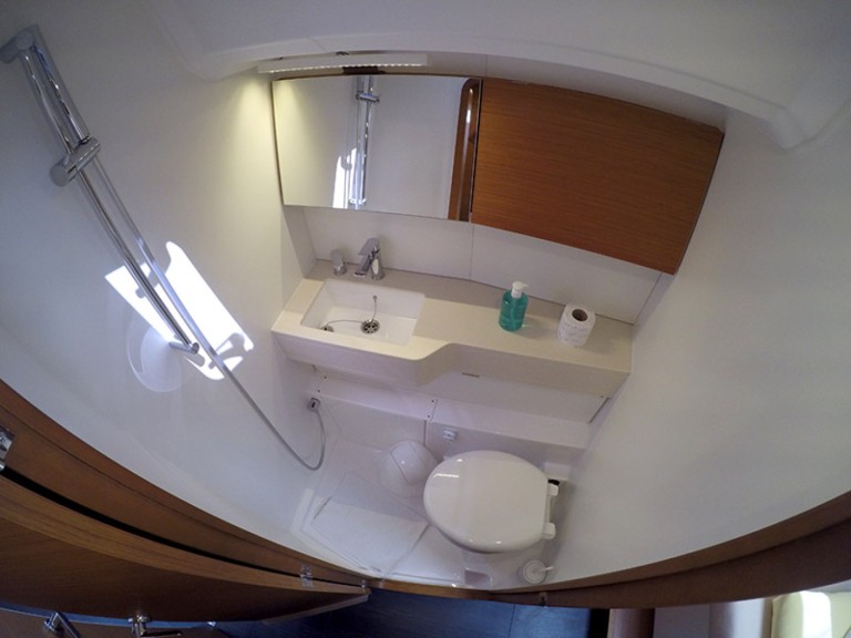 Bareboat Rental Sailboat Dufour with a boat licence