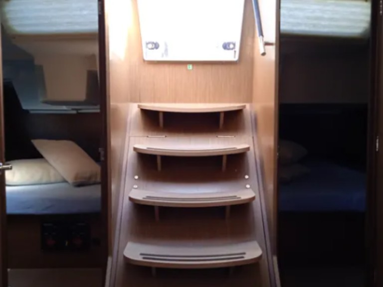 Yacht charter Lefkáda cheap Oceanis 46.1