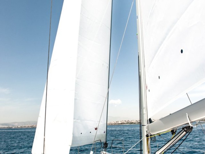 Sailboat for rent Alimos at the best price