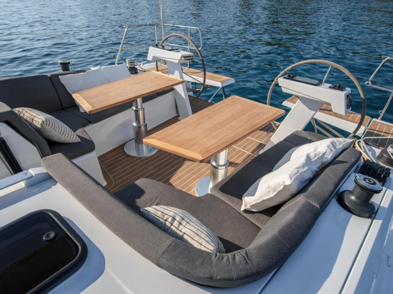 Yacht charter Biograd na Moru cheap Hanse 410