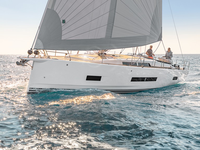 Bareboat Rental Sailboat Hanse with a boat licence