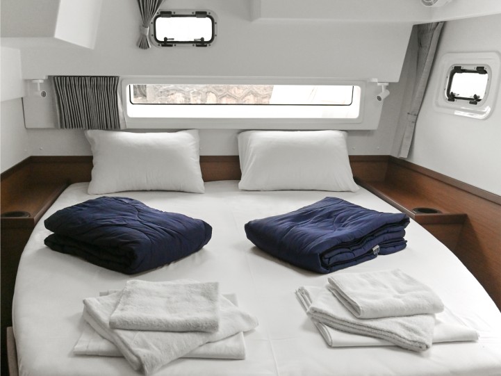 Catamaran rental with or without captain Lagoon Alimos