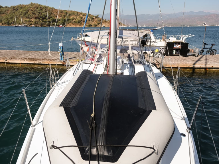 Sailboat rental with or without captain Bénéteau Fethiye