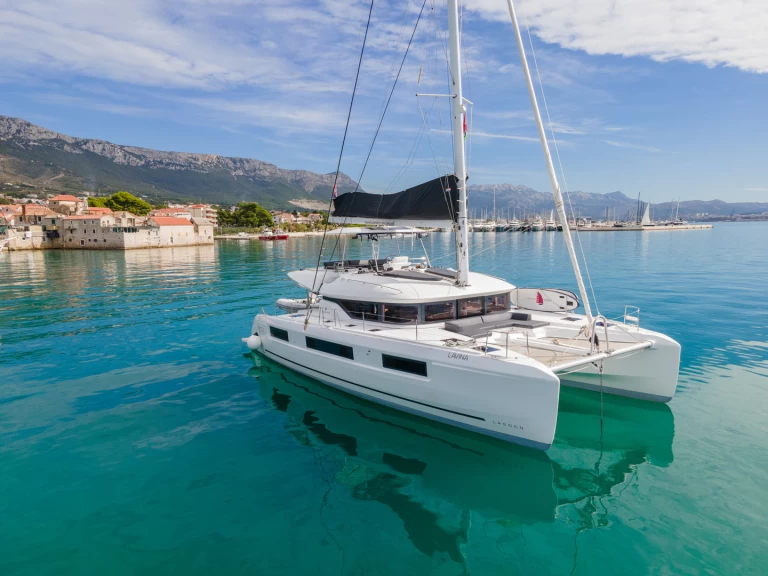 Rent a Lagoon Lagoon 51 Kaštela