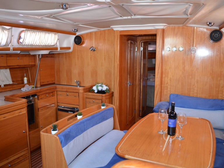 Bareboat Rental Sailboat Bavaria with a boat licence