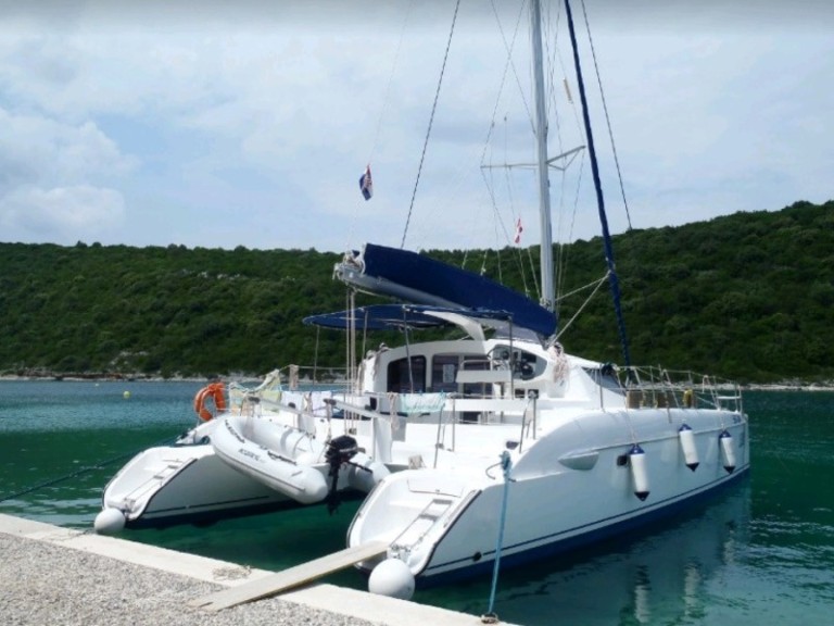 Yacht charter Primošten cheap Lavezzi 40