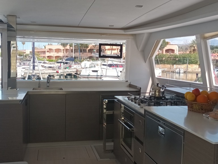 Catamaran rental with or without captain Robertson and Caine Furnari