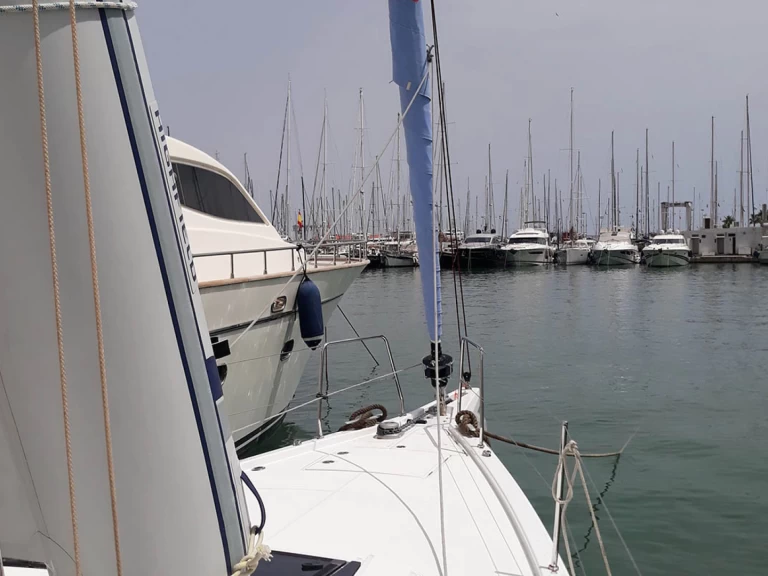 Rent a Bénéteau Oceanis 46.1 Seget Donji