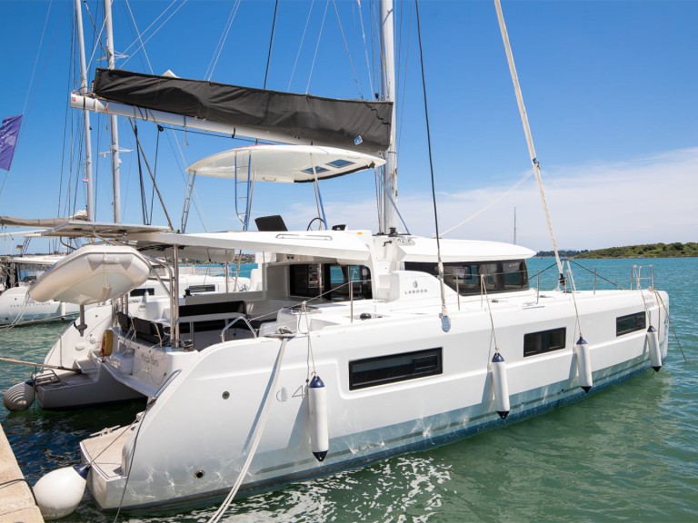 Yacht charter Pomer cheap Lagoon 46