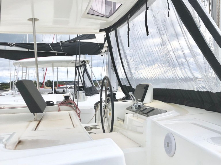 Bareboat Rental Catamaran Lagoon with a boat licence