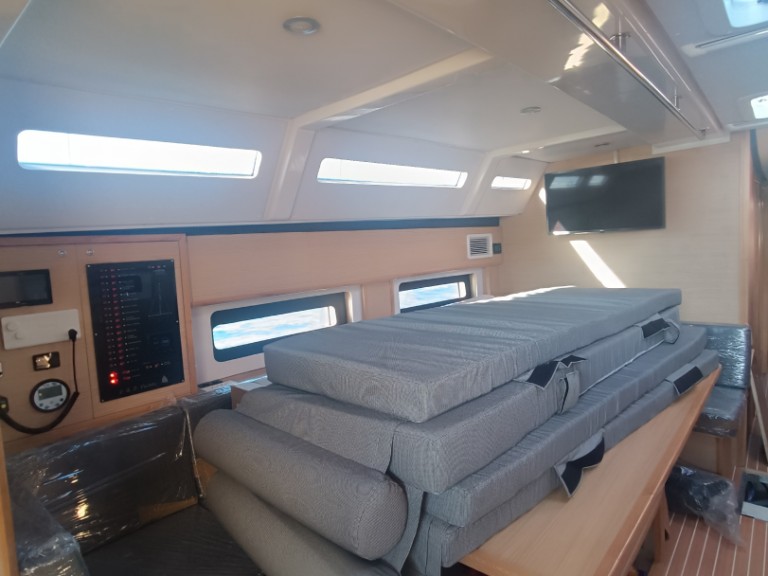 Rent a D&D Yacht D&D Kufner 50 I. Punat