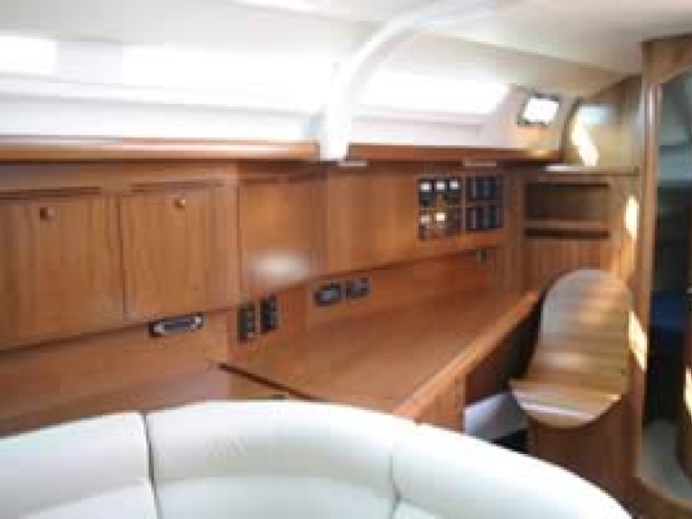 Sailboat rental with or without captain Jeanneau Préveza